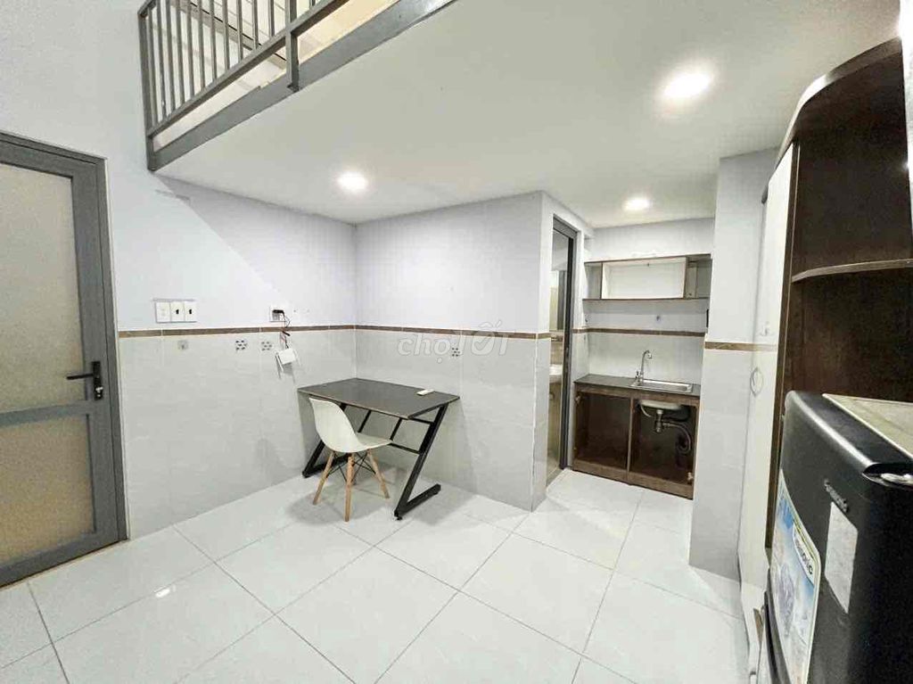Pass room