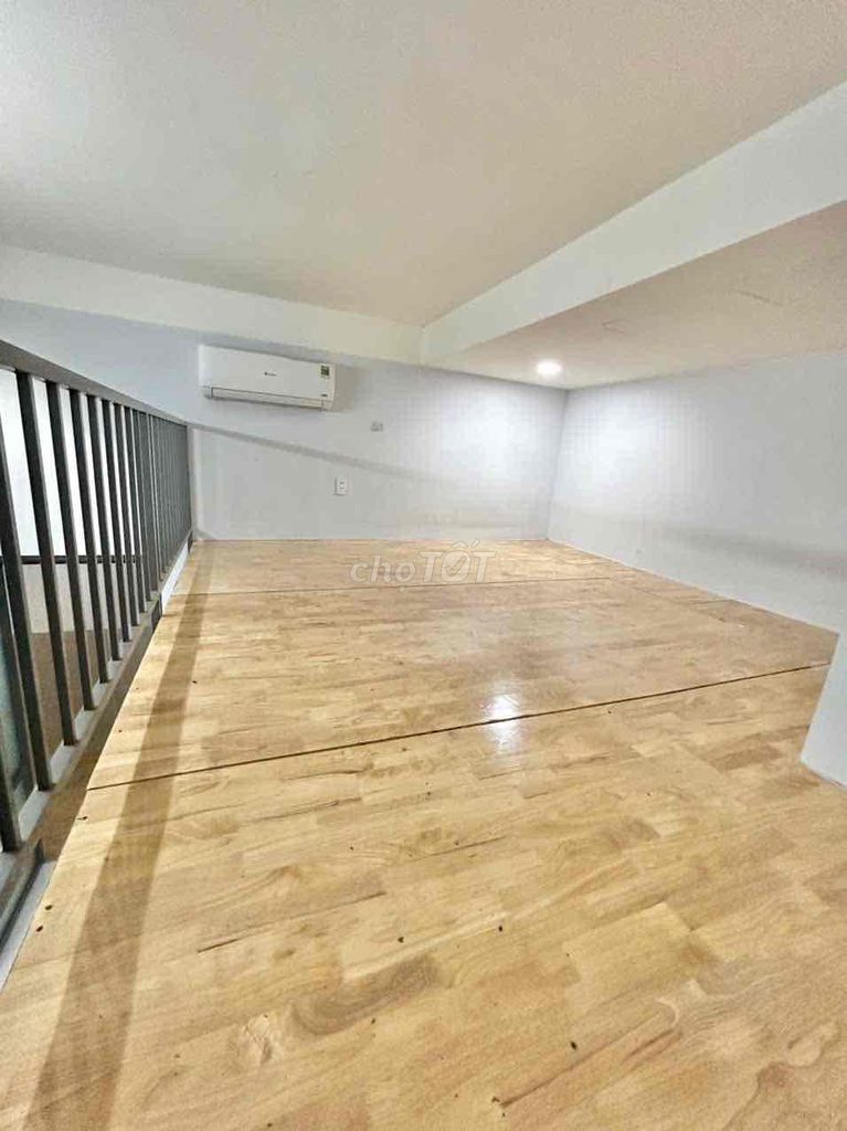 Pass room