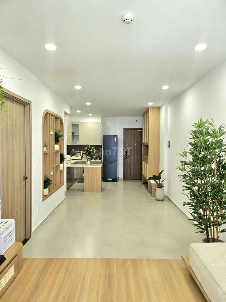 There's two remaining rents for 5-5.5 million. 2 bedrooms, 1 toilet,63 million.