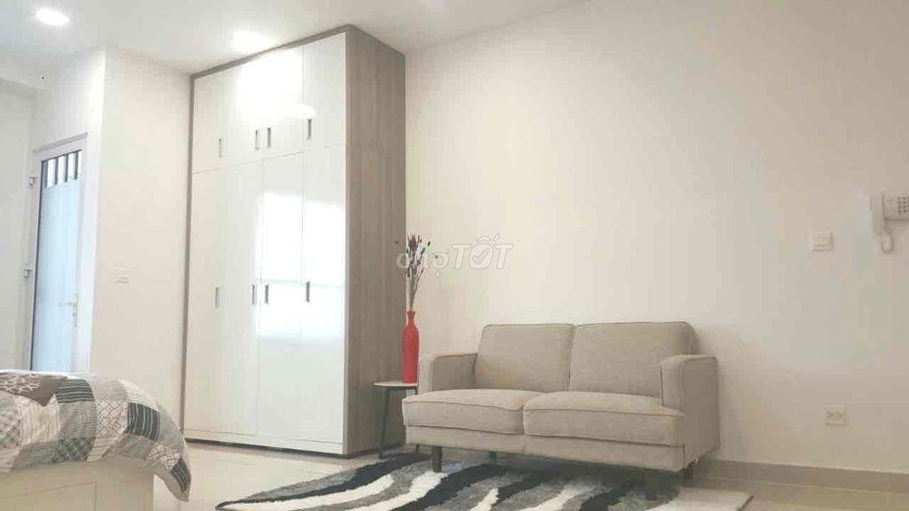 Renting Officetel Sunrise CityView District 7h: