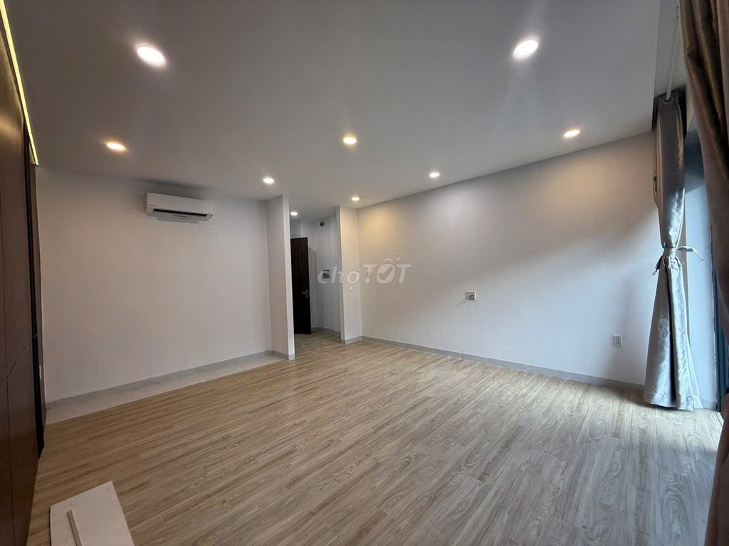 Rent the service apartment, house in the Imperial Bedroom. 25 m2 million, one bedroom 40 meters 2 million.