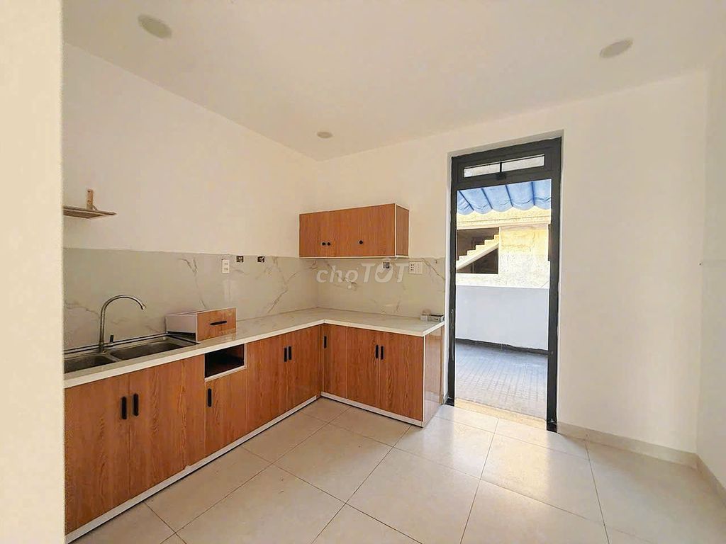 Rent the service apartment, house in the Imperial Bedroom. 25 m2 million, one bedroom 40 meters 2 million.