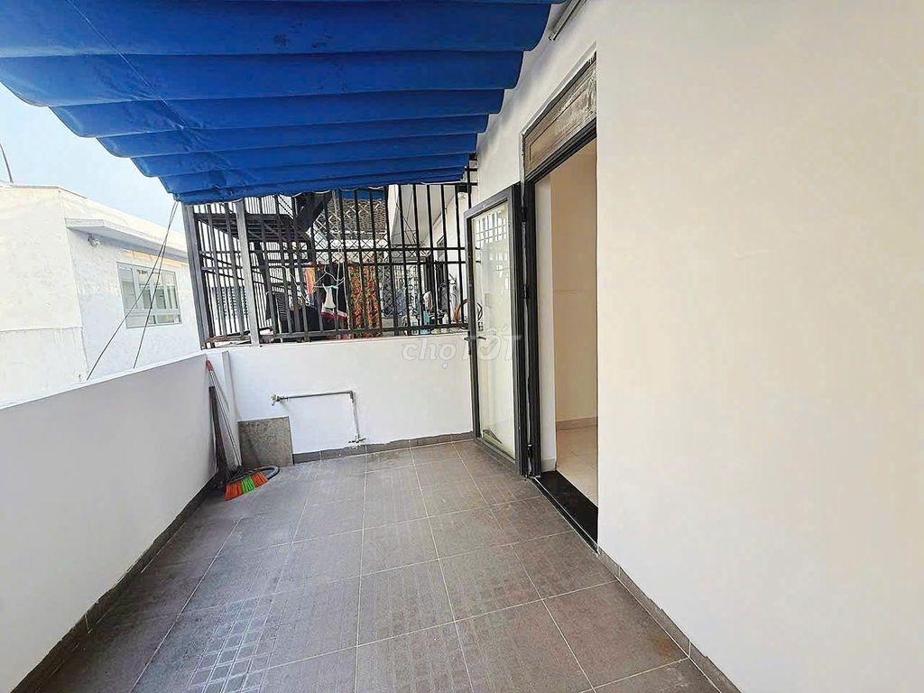 Rent the service apartment, house in the Imperial Bedroom. 25 m2 million, one bedroom 40 meters 2 million.