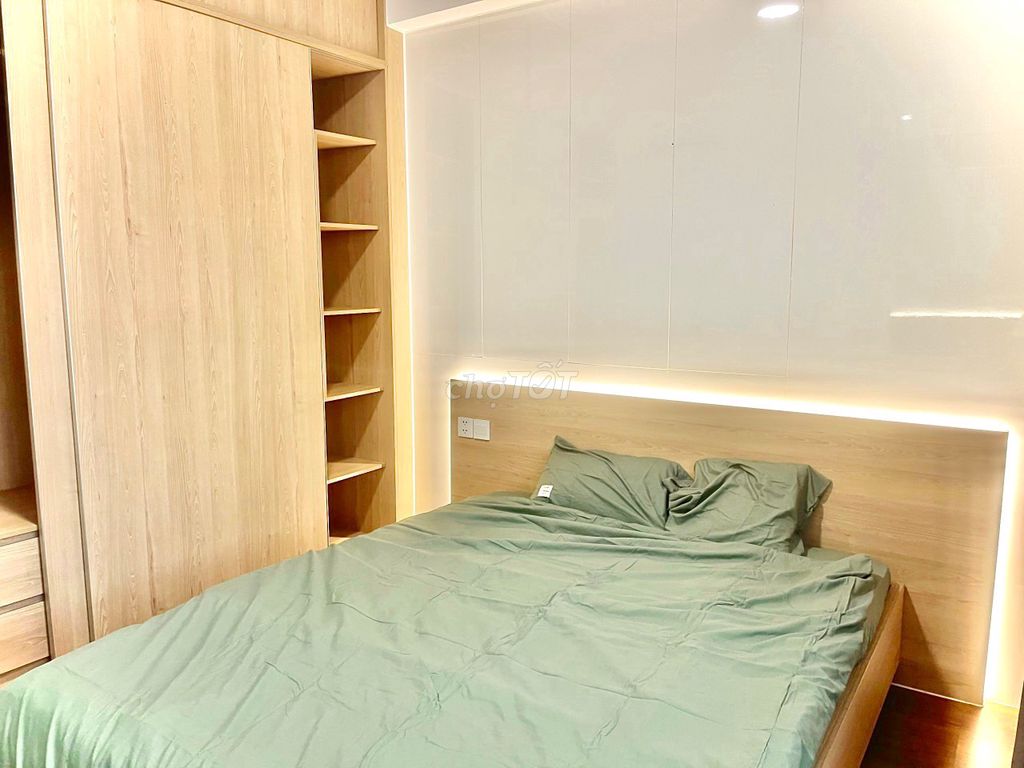 I need two bedrooms, two bedrooms, one Lavida Project full of furniture for only 15 million a month.
