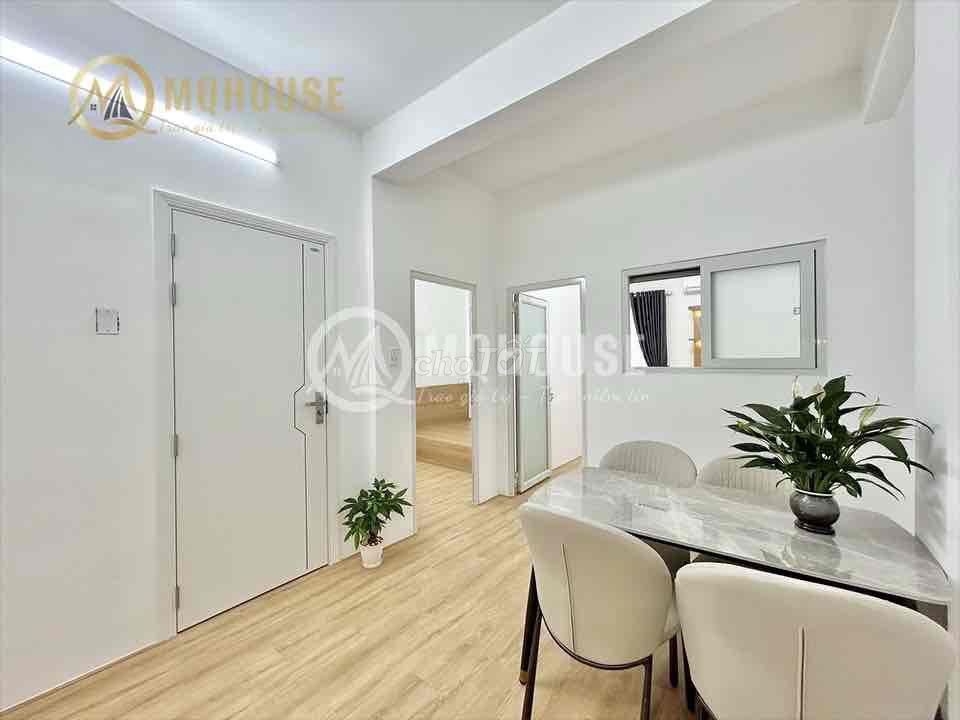 Opening the two bedrooms. Full interior balcon Phổ Quang Bay Tân Bình