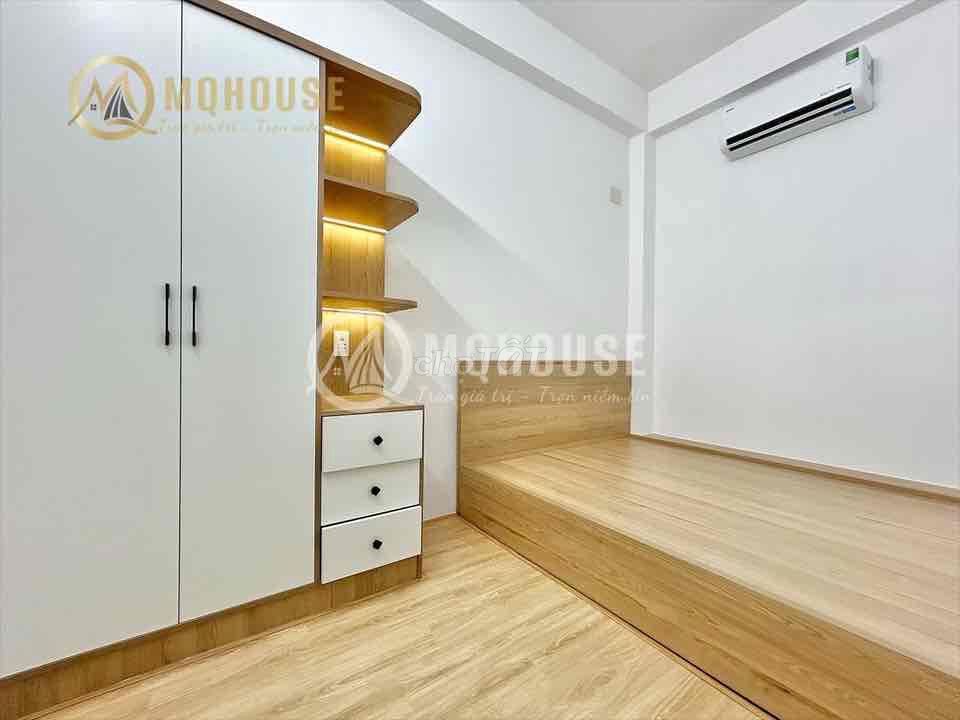 Opening the two bedrooms. Full interior balcon Phổ Quang Bay Tân Bình