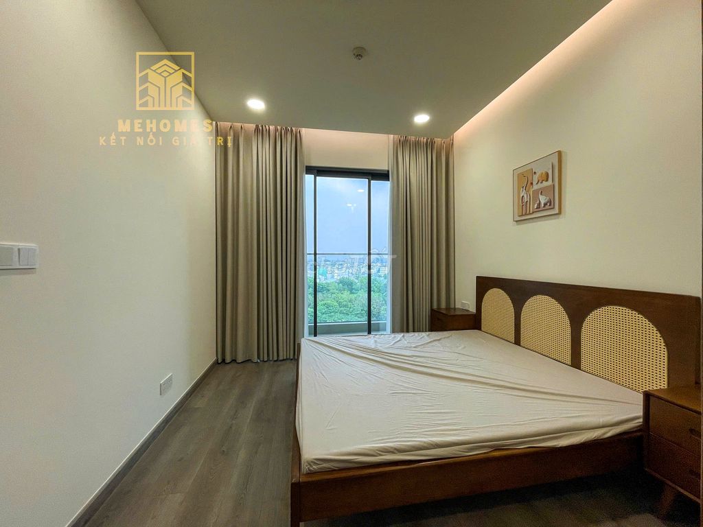 Three bedroom 121m2 super nice, low floor, green forest view, full upper interior