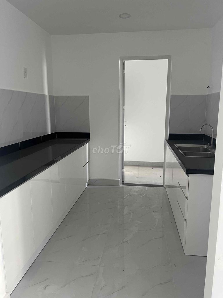 Rent the apartment of Conic Boilevar 2 bedroom 2 W home empty