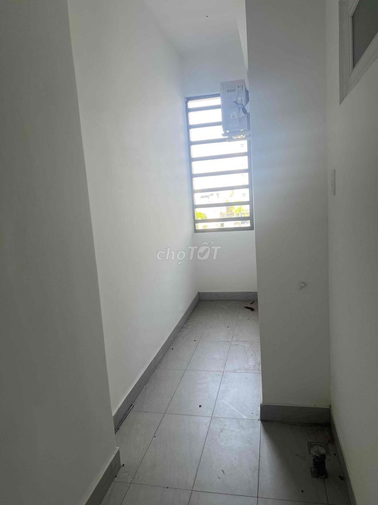Rent the apartment of Conic Boilevar 2 bedroom 2 W home empty