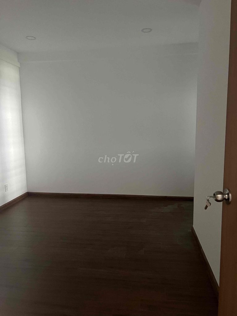 Rent the apartment of Conic Boilevar 2 bedroom 2 W home empty