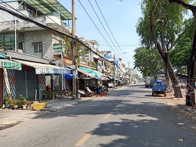 Rent a motel near the Hall of Medicine, University of Medicine