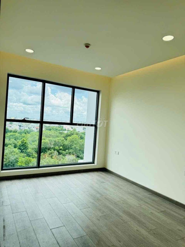 Rent apartment Duprix 4 bedrooms (S=200 m2 Celadon City)