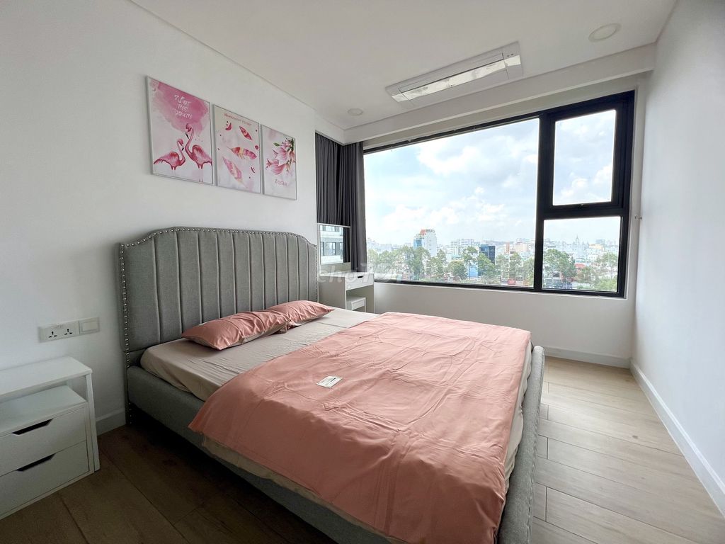 Hot! Rent Kingdom 101 - 1 bedroom - 2 bedroom - 3 view bittco bedroom for 17 million a month