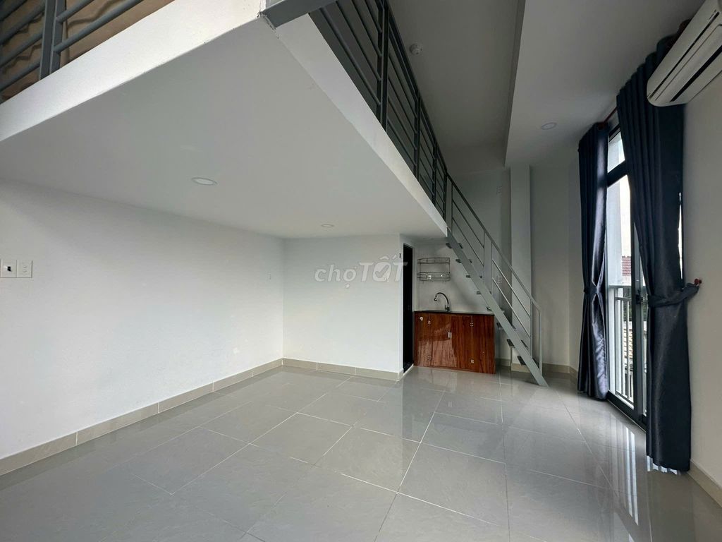 rent new apartment 100 percent - balcony - near the salary demand_Phan Văn Hớn