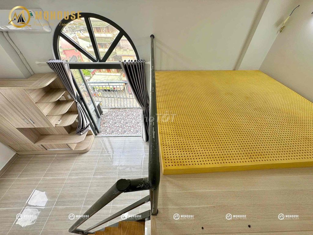 Mini building, protection 247, balcony, private washing machine, full interior bordering District 10