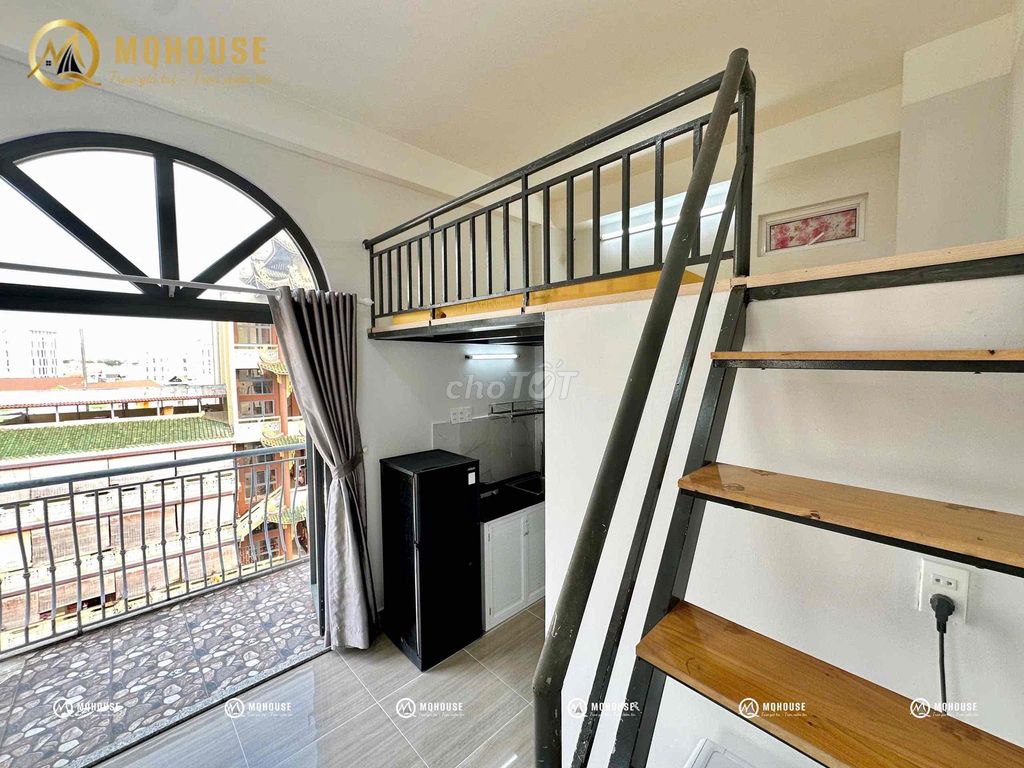 Mini building, protection 247, balcony, private washing machine, full interior bordering District 10