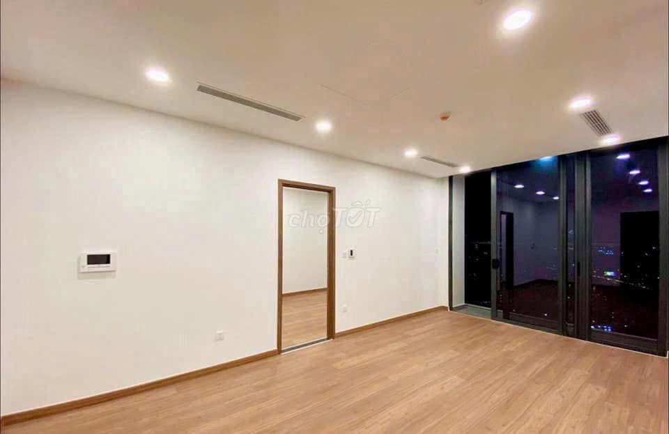 Eco green county 7 rented two bedrooms with interiors, just carrying suitcases to stay