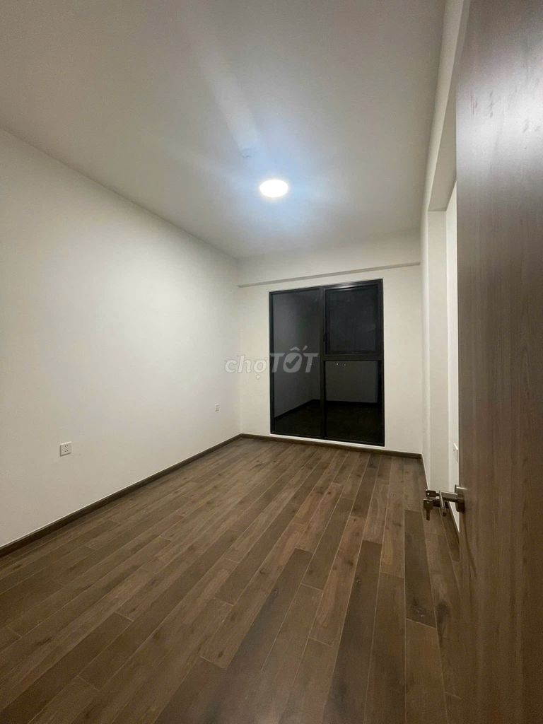 We'll have Mizuki Park Rent. Two bedrooms. Two toilets.