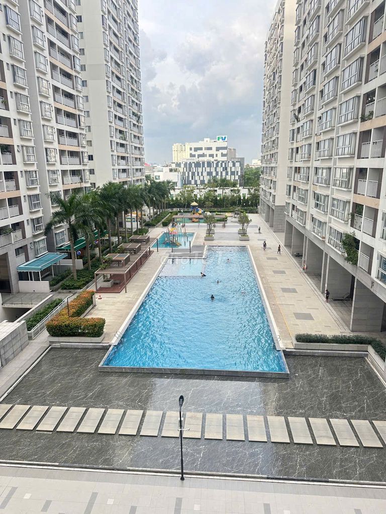 Rent a Scenic Valley apartment, pmh, District 7, cheap, full interior.