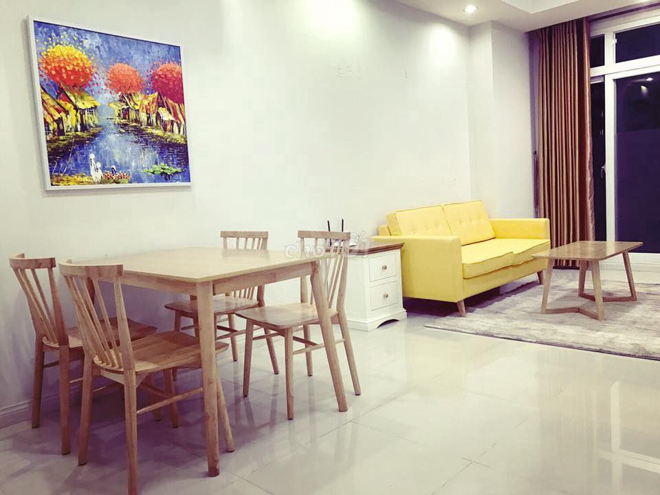 Rent Cộng Hòa Plaza apartment - 2 bedrooms at 13 million, 3 bedrooms for 17 million