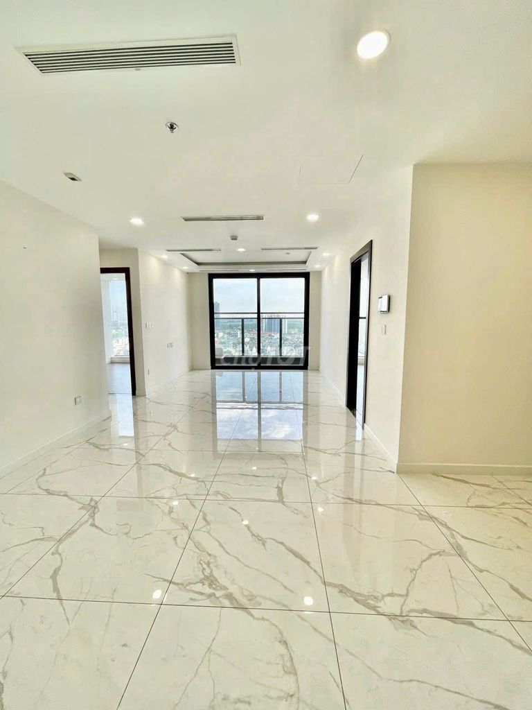 Sunshine Sky City leased two bedrooms, three bedrooms, four bedrooms, costing 12.5 million.