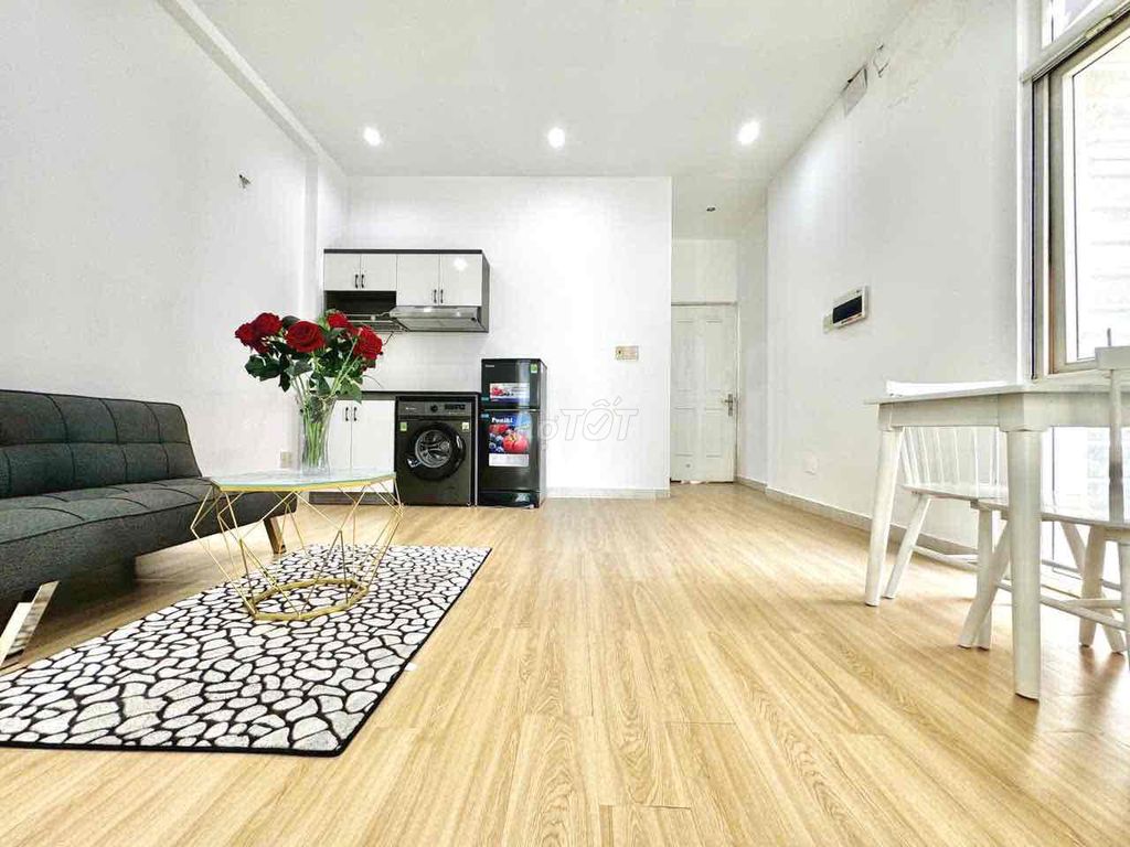 The two bedrooms of Bancony Full Home Xô Viết Nghệ Tĩnh Green Row Bridge