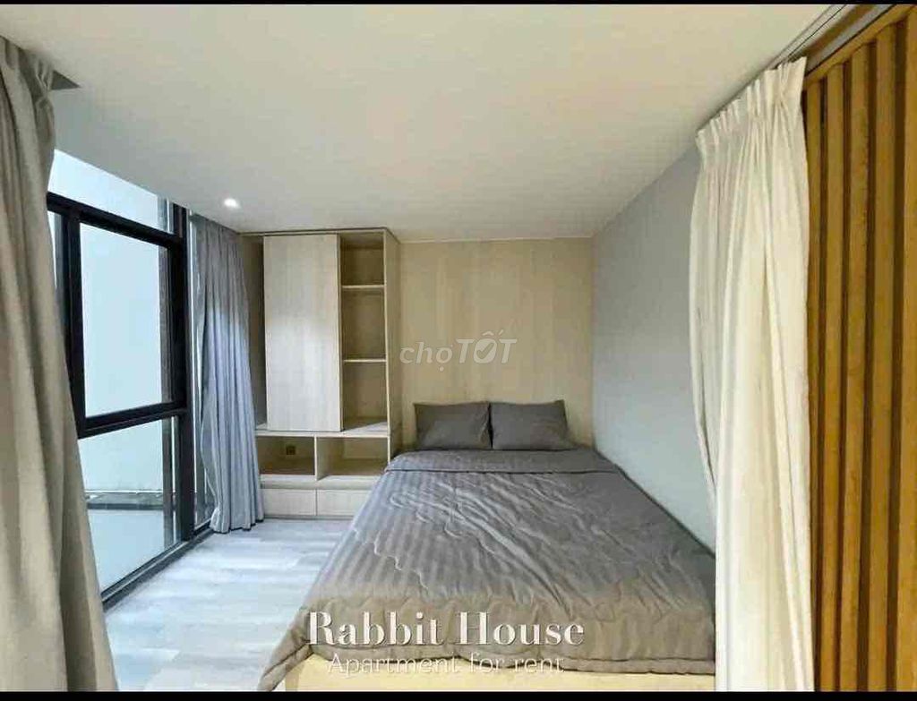 Rent the apartment. A full bedroom at the center of Tân Bình.