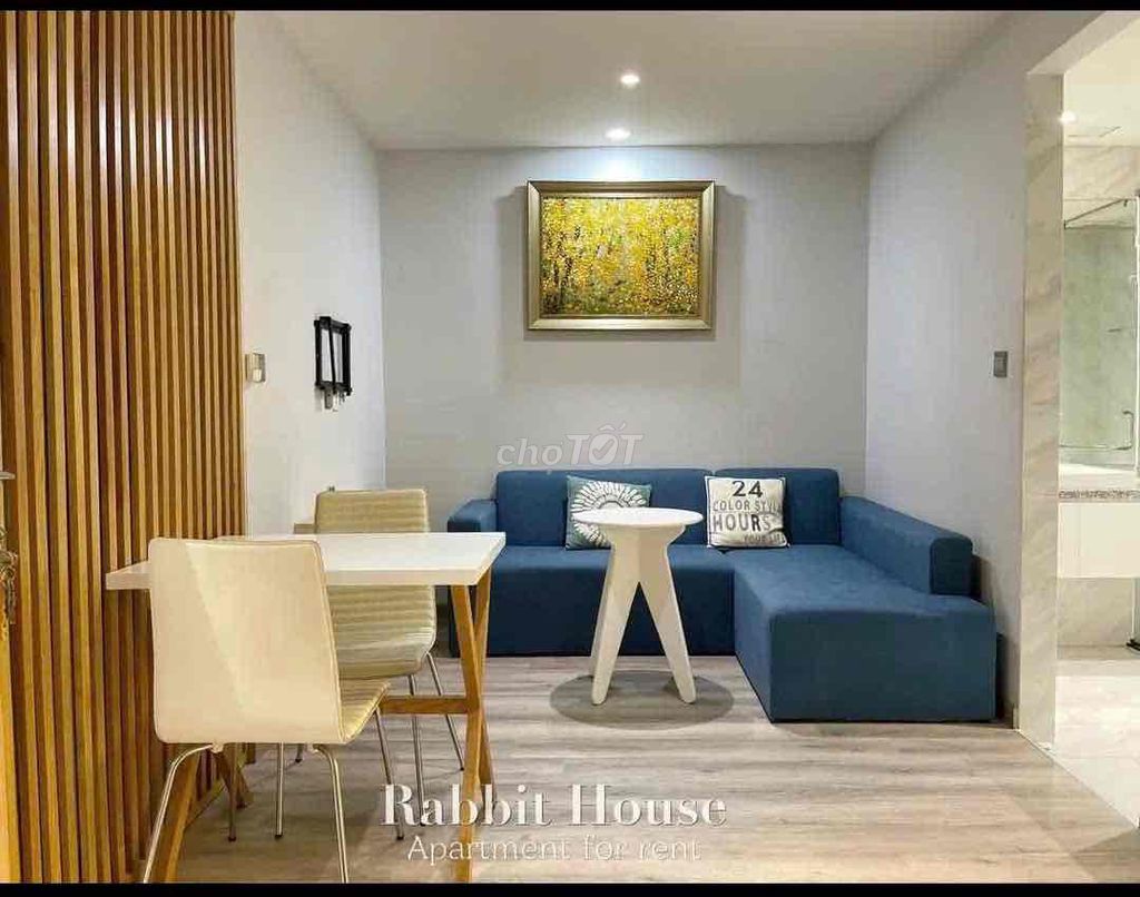 Rent the apartment. A full bedroom at the center of Tân Bình.