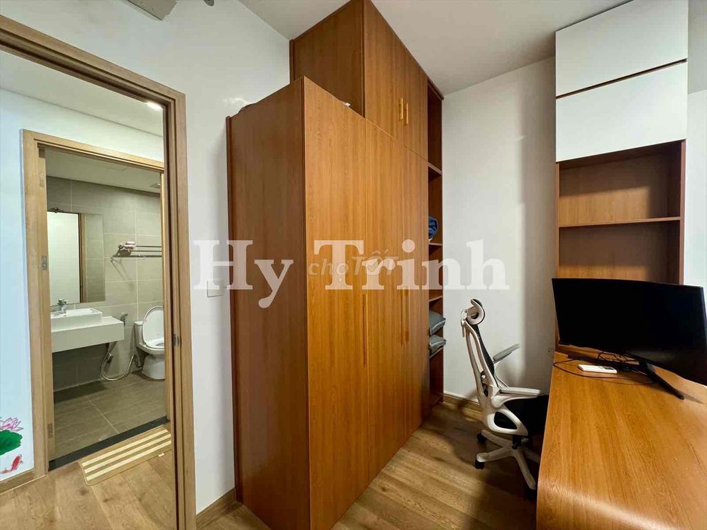 Renting two Mizuki Park bedrooms - full of fine interiors