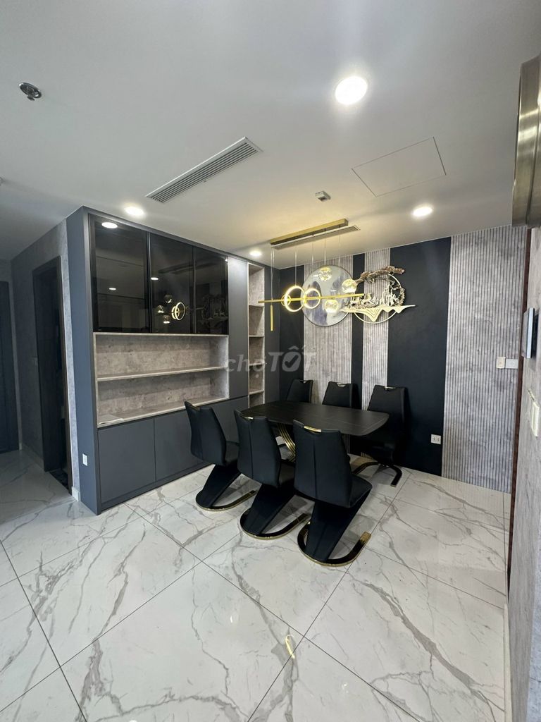 Sunshine Sky City rents two bedrooms, 84 meters full of furniture, 17 million.