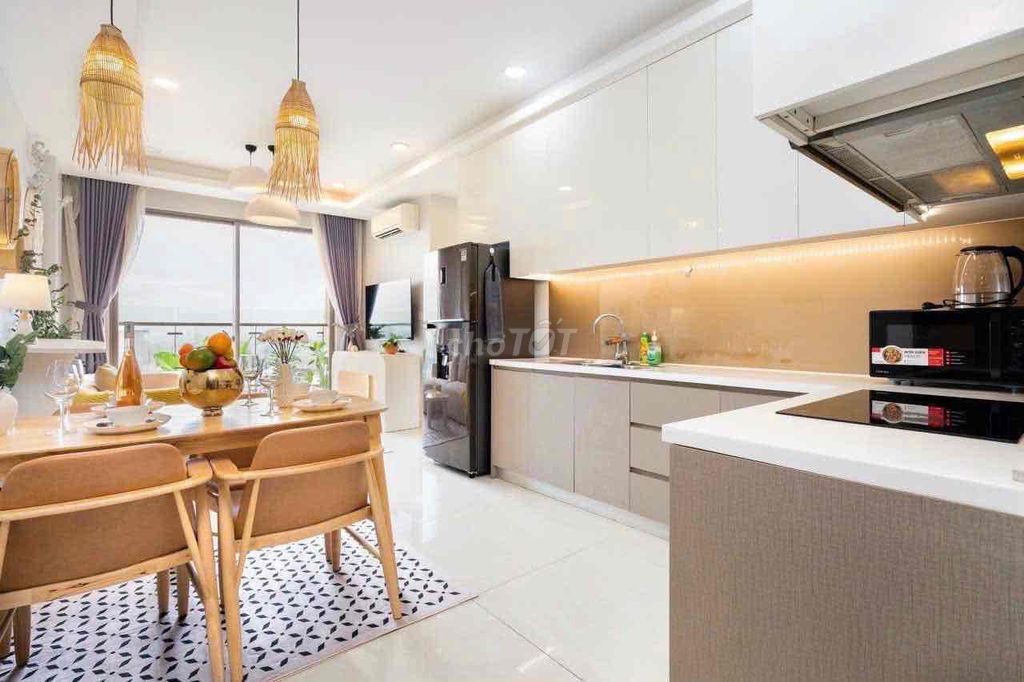 Rent Milllenium Ballroom 2 bedroom 2 Full Buildings District 4