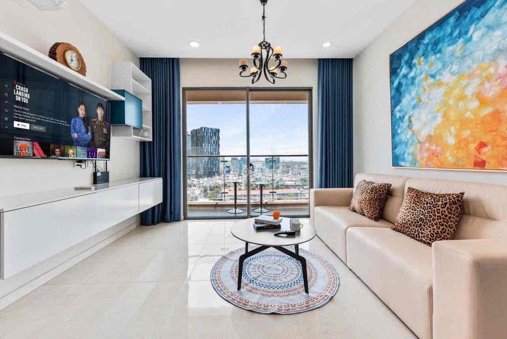 Rent Milllenium Ballroom 2 bedroom 2 Full Buildings District 4