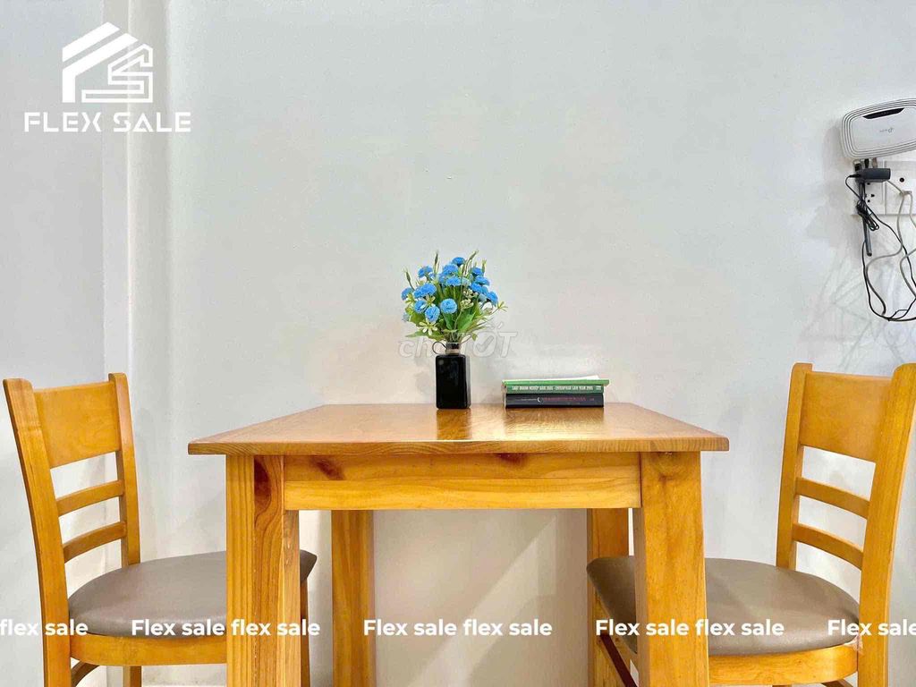 - The apartment - Studio - The Public Book Door - It's near the Phú Nhuận Falls.
