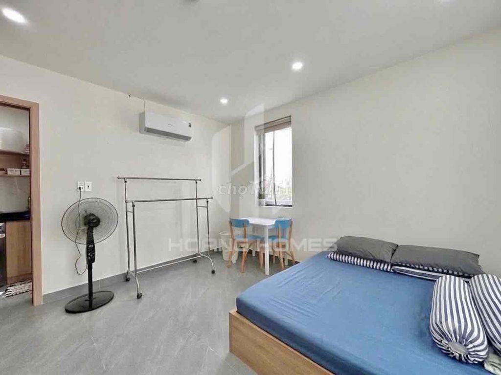 The full interior room costs only 7 x at Lakeview City
