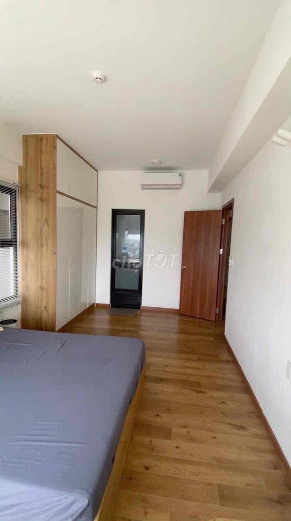 Flora Novia rents three bedrooms, two toilets, full corner of the beautiful interior.
