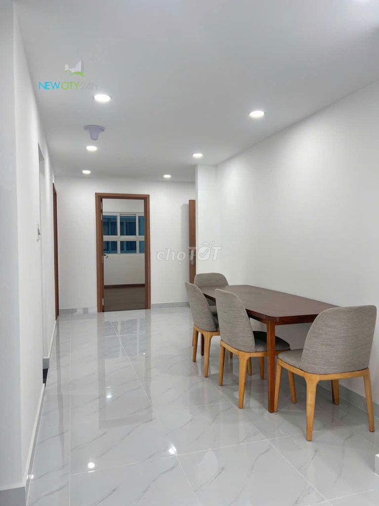 2 bedrooms 2 toilets 6 million-int