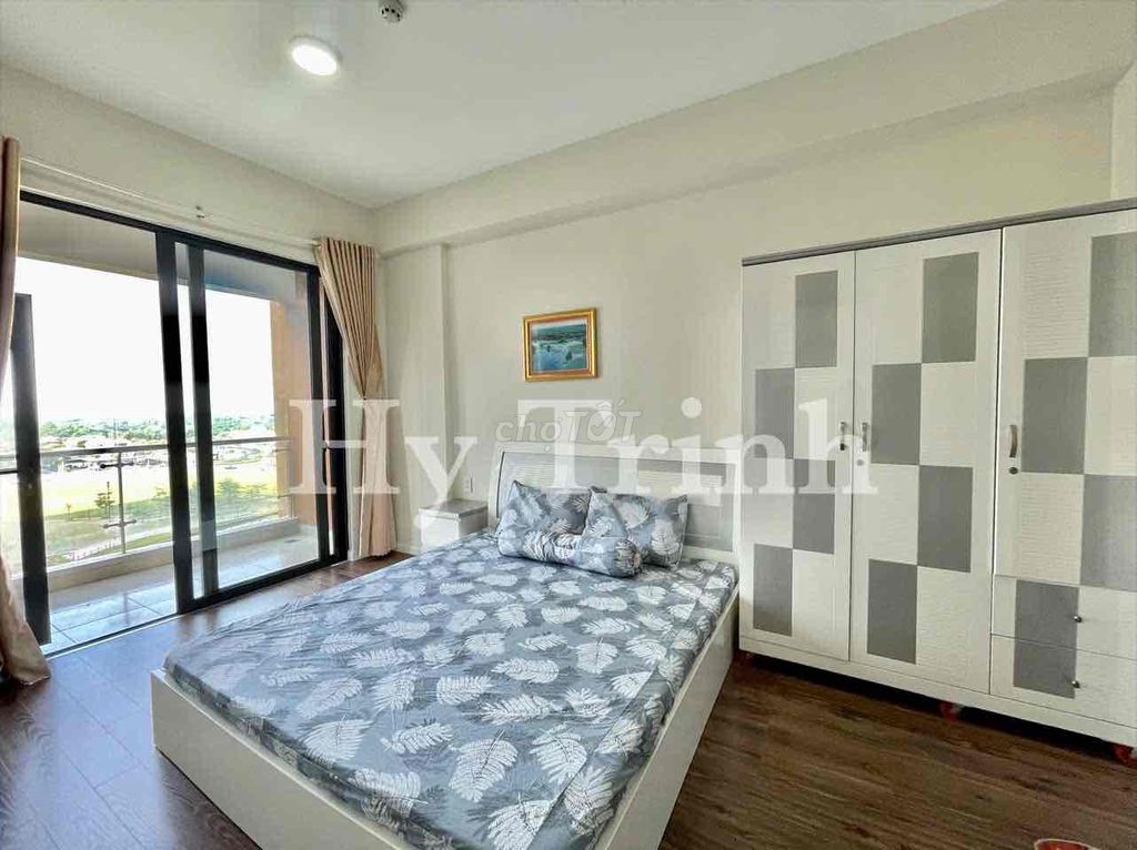 Rent two Mizuki Park-1-1.5 million - wide interior - wide view