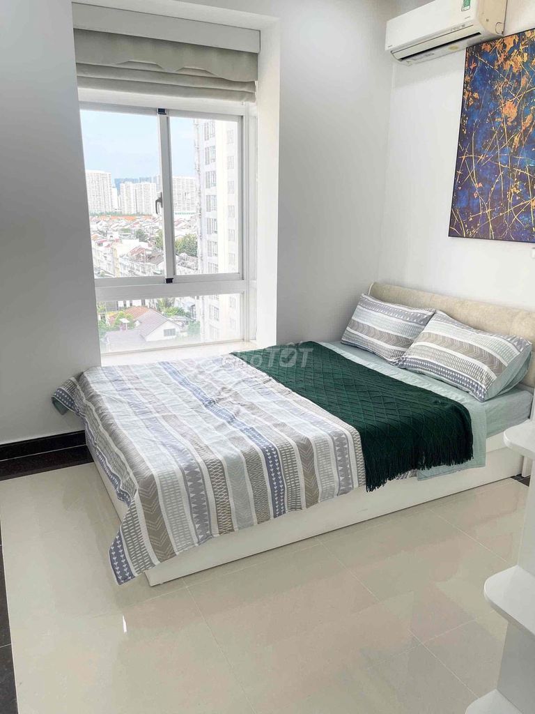Rent Sky Garden 2 bedroom, full interior, five minutes to go rmit, tdt