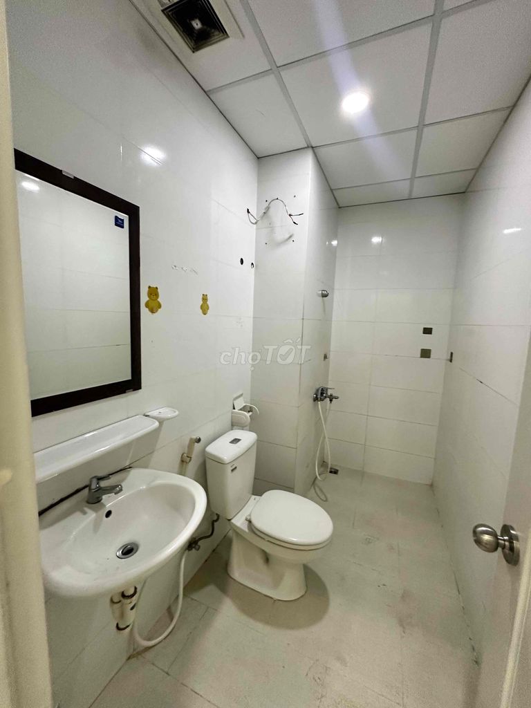 Three fine bedrooms 12 million in Parc Mall, Topaz Elite, District 8