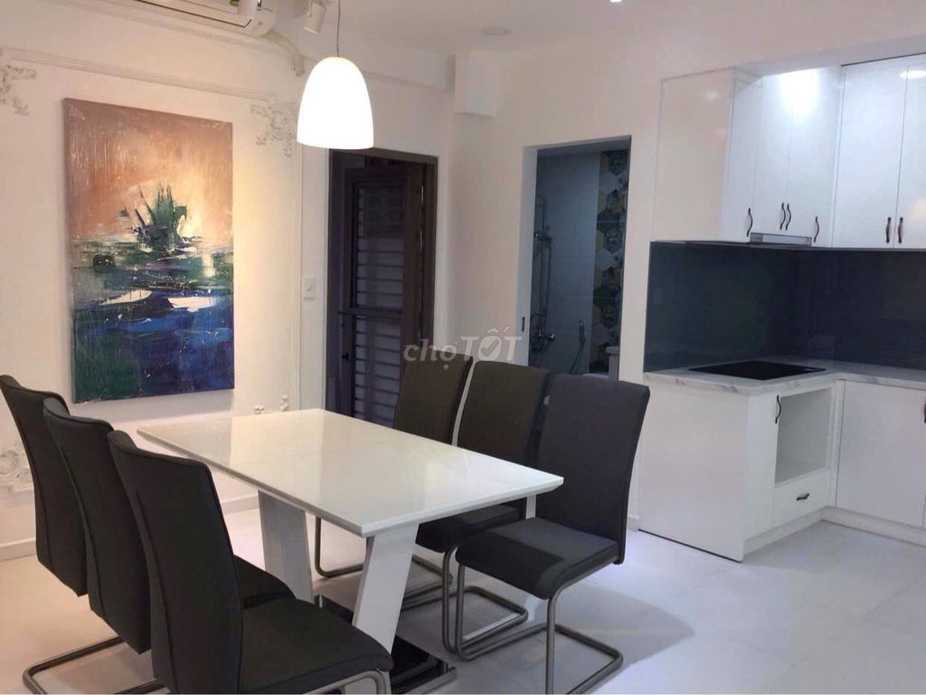 Rent Saigon South Nguyễn Hữu Thọ 75 meters, 2 bedrooms right next to District 7