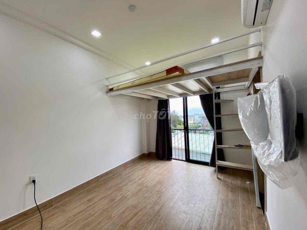Rent Dupxx Full interior near Metro, Thủ Đức Falls with balcony