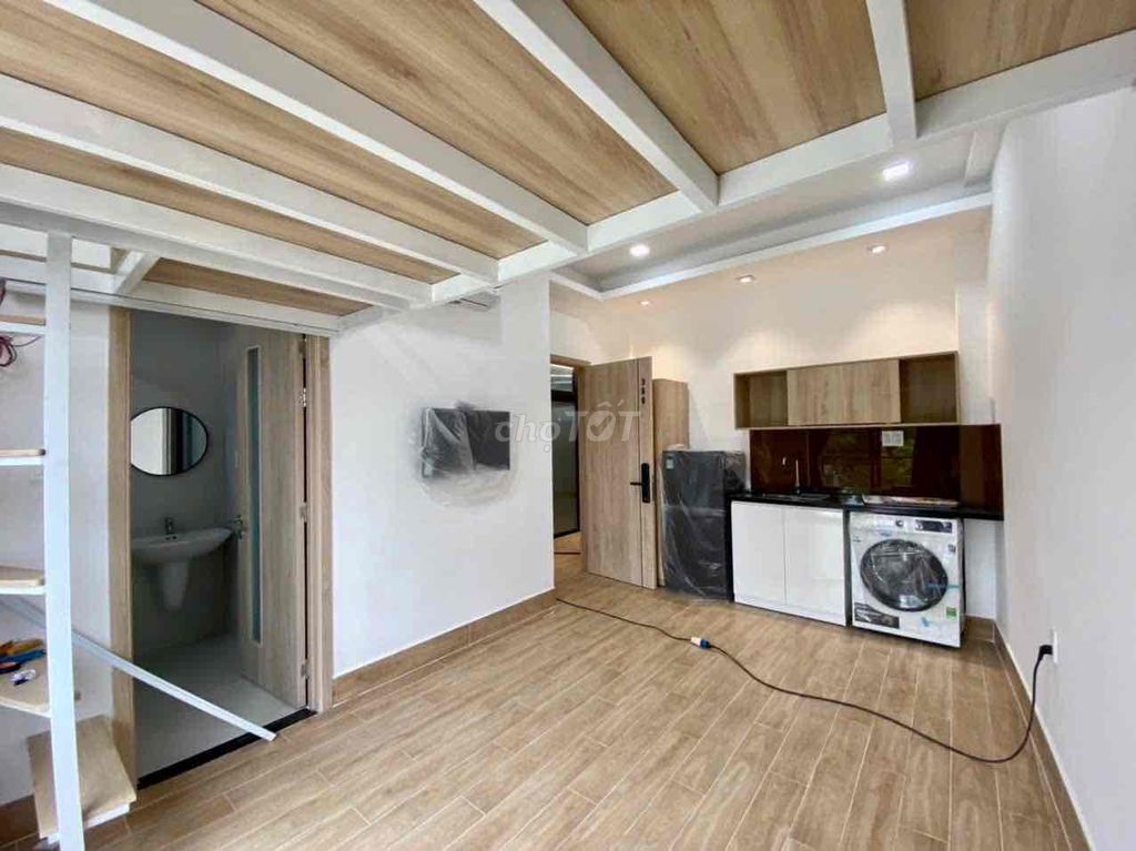 Rent Dupxx Full interior near Metro, Thủ Đức Falls with balcony