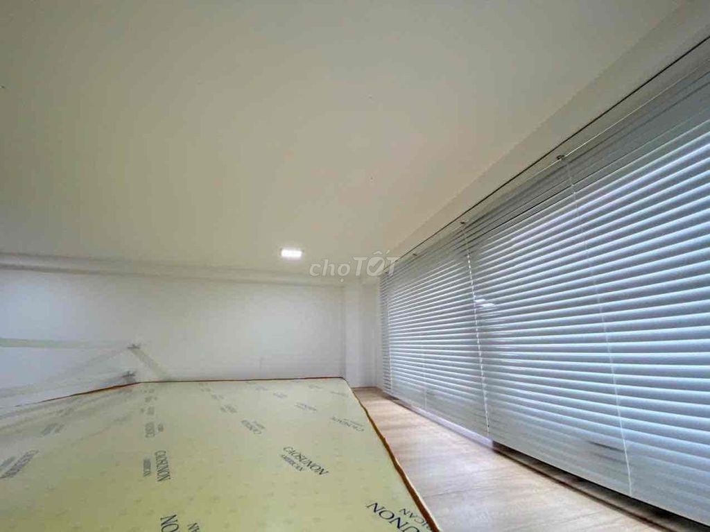 Rent Dupxx Full interior near Metro, Thủ Đức Falls with balcony