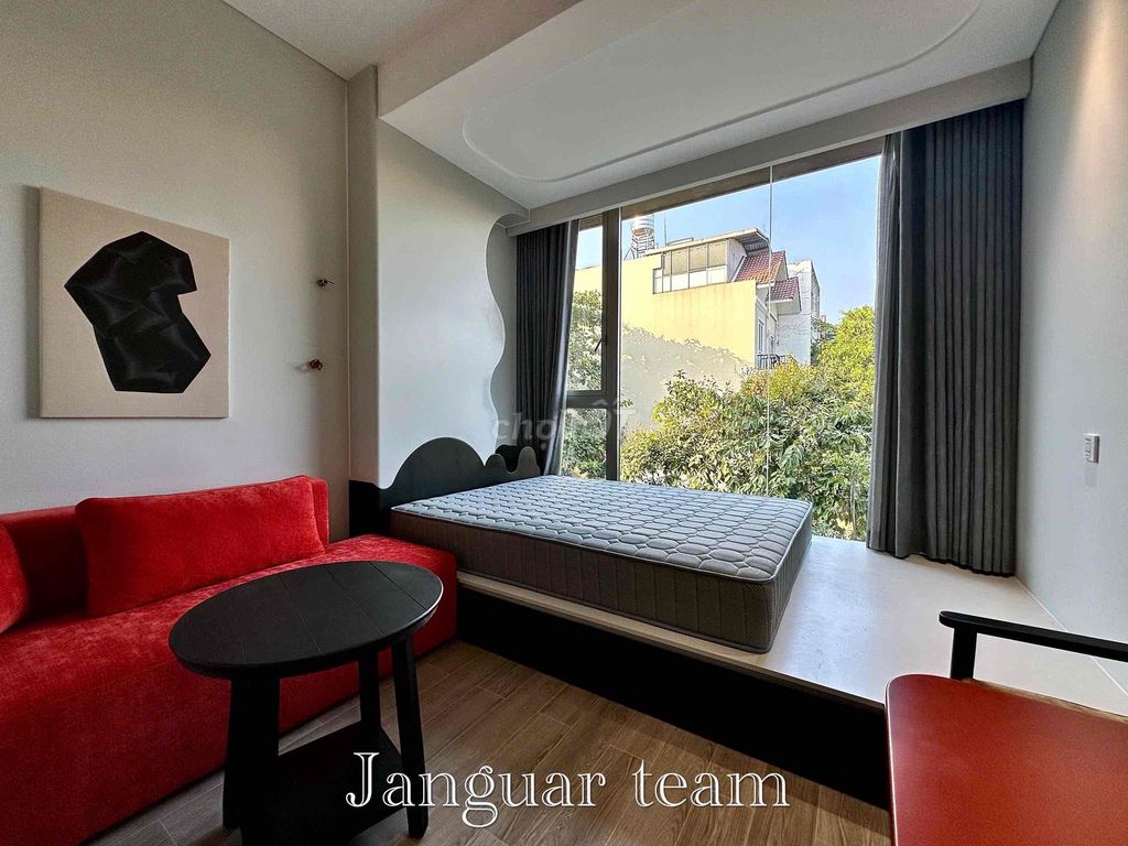 rents studios in large positive - tone light - modern