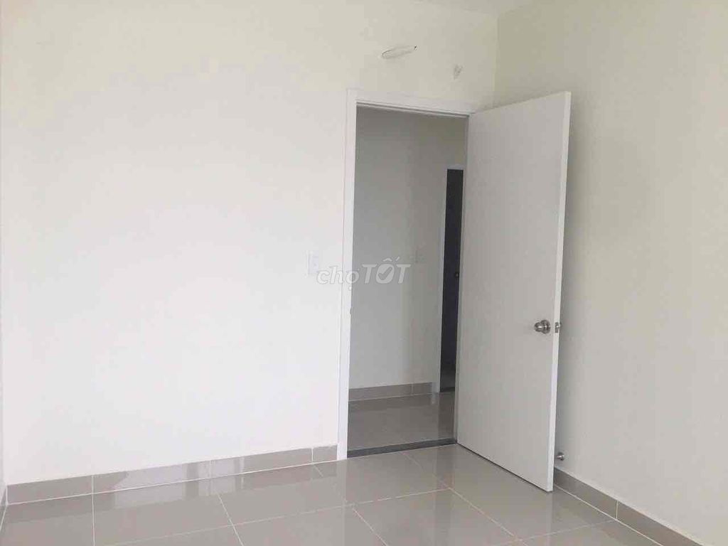 pkd Topaz updates constantly; Rent two bedroom three, room only 10 million. 12 million in place.