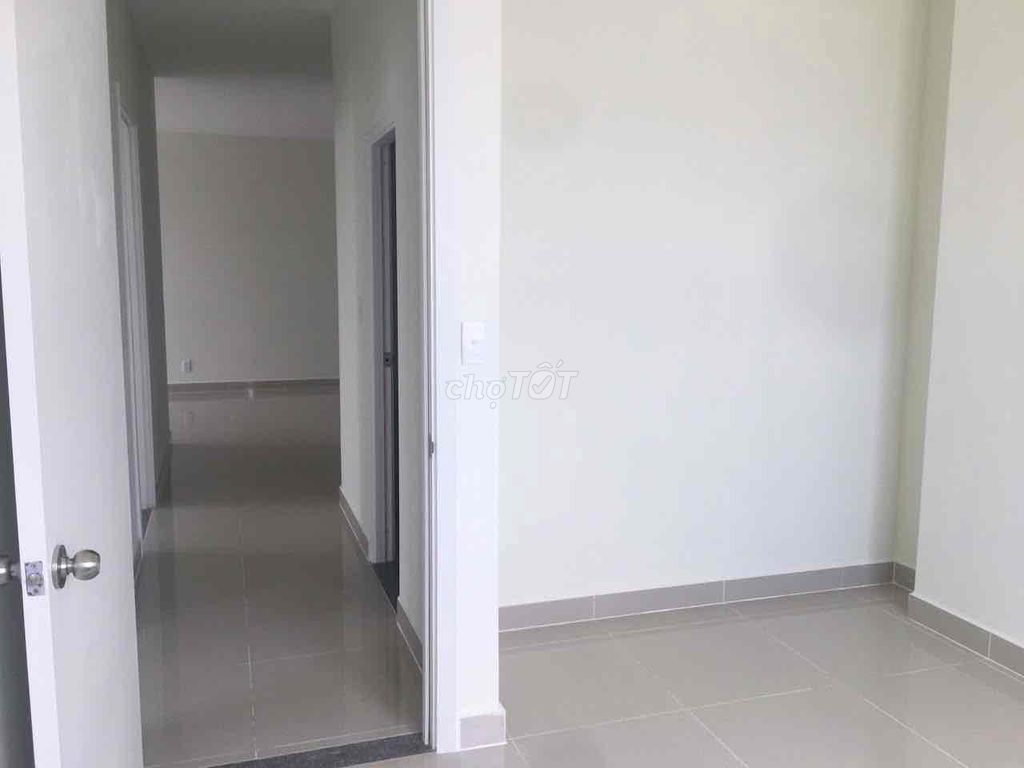 pkd Topaz updates constantly; Rent two bedroom three, room only 10 million. 12 million in place.