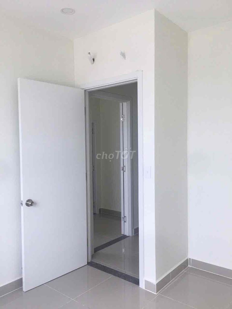 pkd Topaz updates constantly; Rent two bedroom three, room only 10 million. 12 million in place.