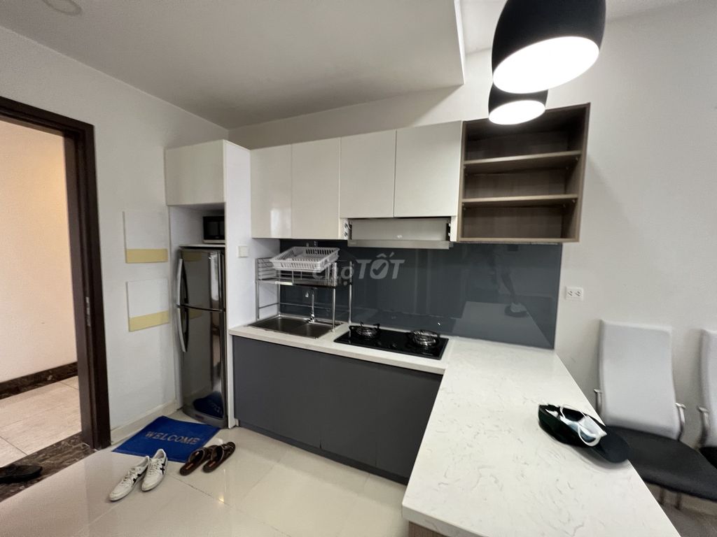 Rent The Prince Residence apartment-- 1 bedroom for 16 million-- 2 bedrooms for 18 million bedrooms.