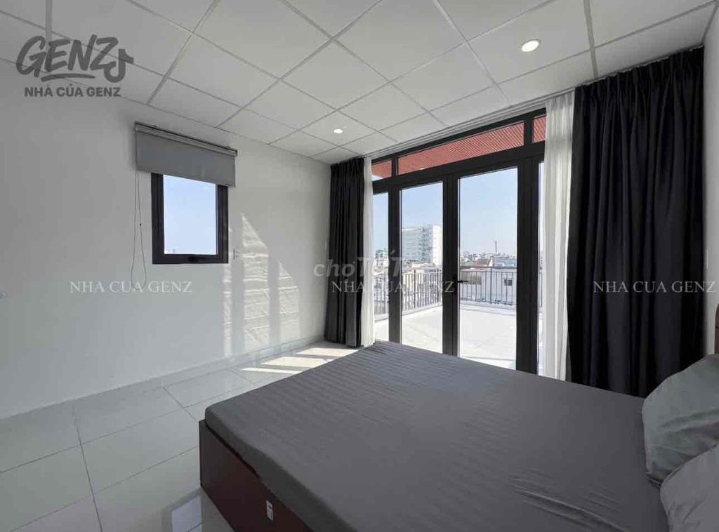 A fully-intended apartment. A super-high roof bedroom right at Lê Văn Sỹ.