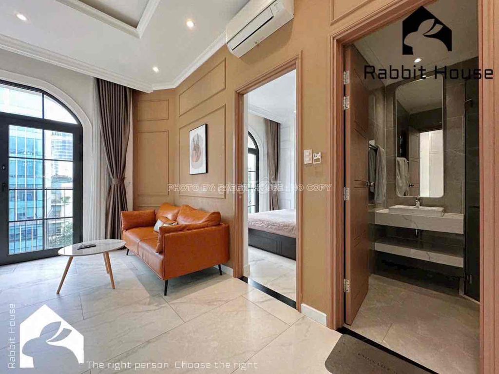 In one bedroom, full-size furniture, Phạm Ngọc Thạch elevator 3